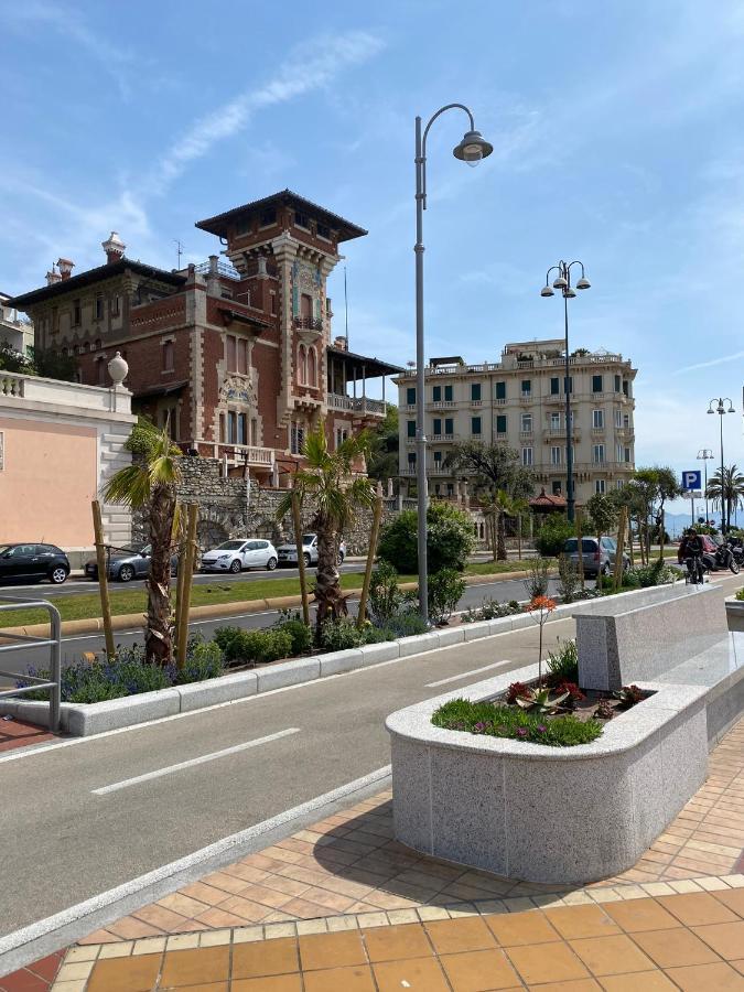 Waterfront District Apartment *